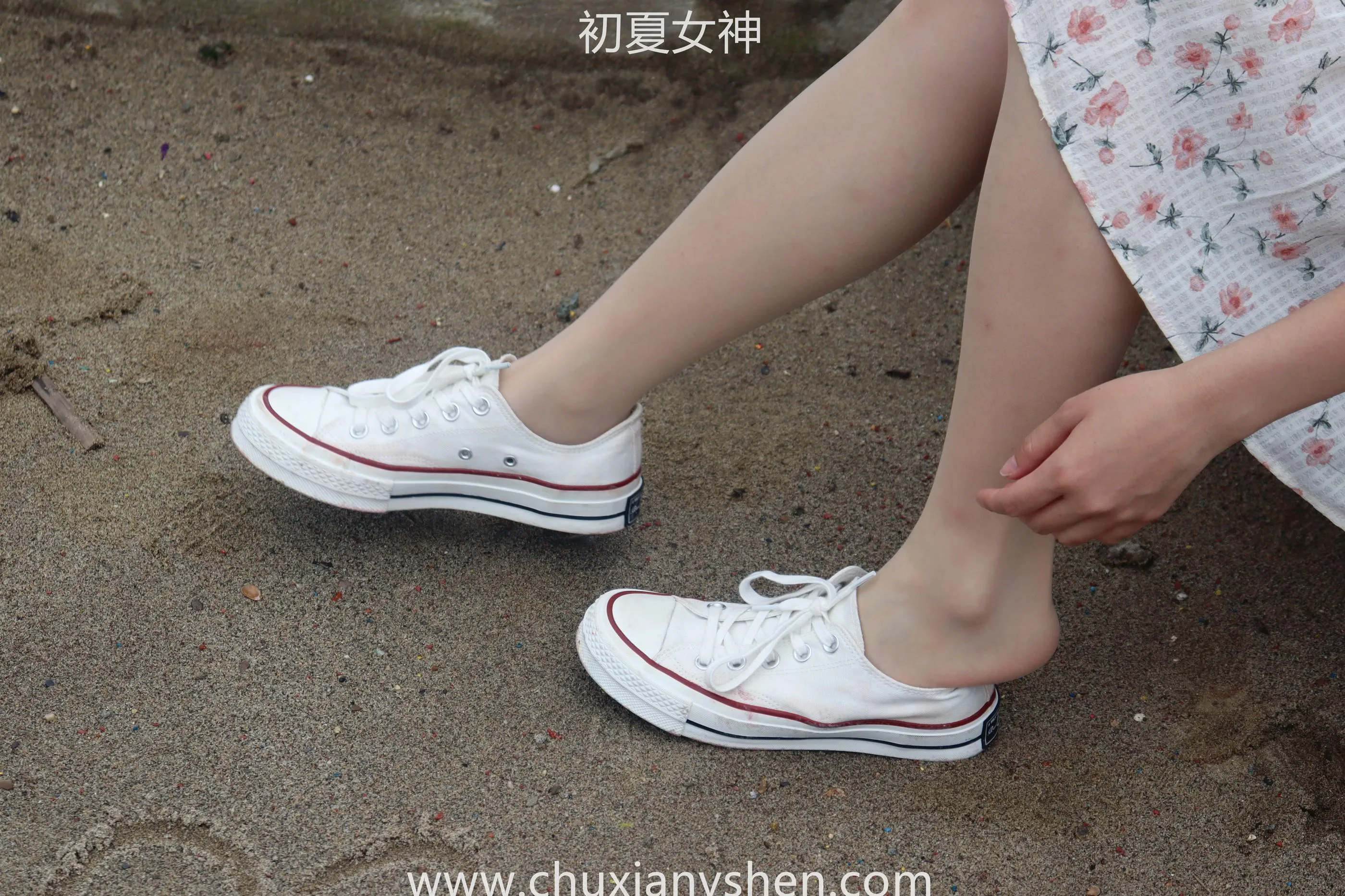 初夏女神 NO.050 双双 公园游玩 [221P]插图8